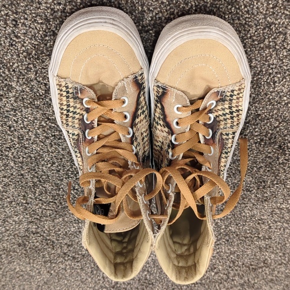 VANS SK7 Off the Wall NEW Mens Hi-Top Taupe Raised Lightning Bolt Sneakers-sz. 7 - Picture 6 of 7